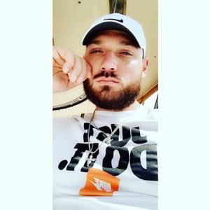 Meet your Posher, Erick